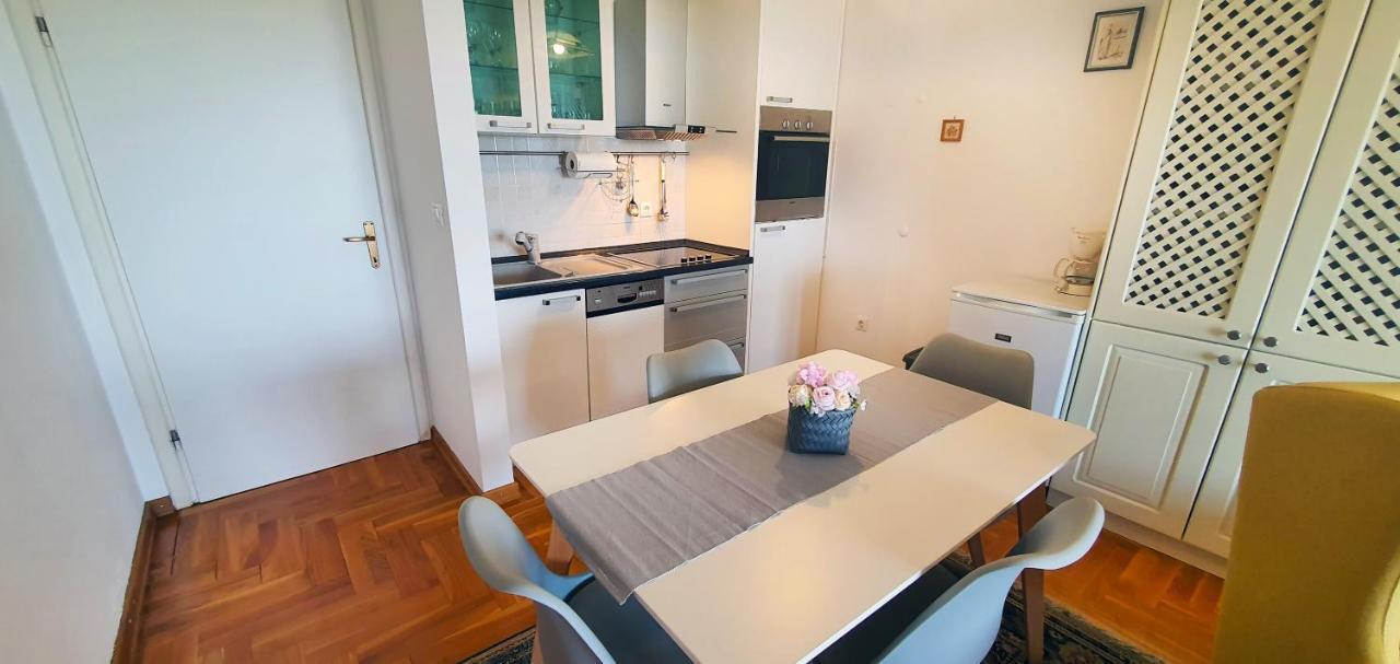 Panorama Appartement Tar-Vabriga Buitenkant foto