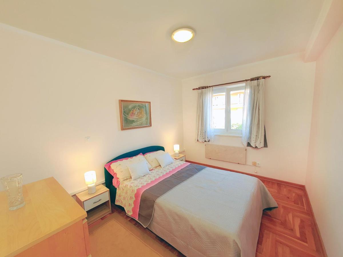 Panorama Appartement Tar-Vabriga Buitenkant foto