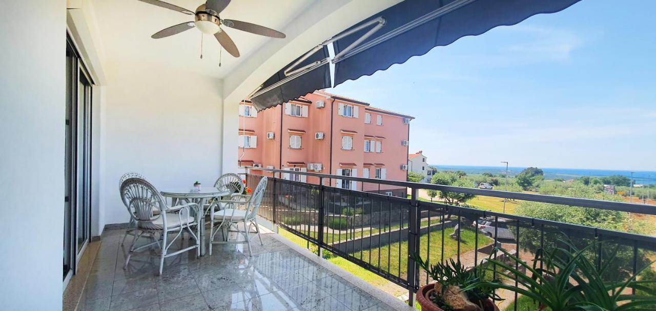 Panorama Appartement Tar-Vabriga Buitenkant foto